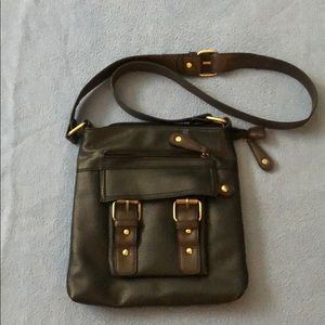 Women's Bass Black and Brown crossbody purse NWOT